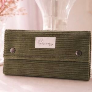 Portefeuille de voyage en velours côtelé kaki et coton fleuri